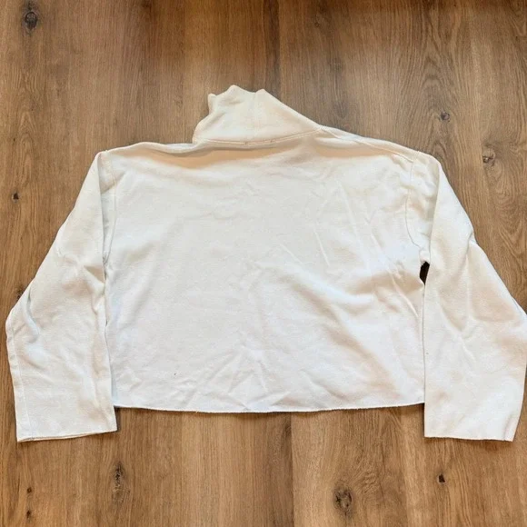 ZARA‎ White Cropped Turtleneck Sweatshirt Casual Long Sleeve Size Medium - Picture 4 of 4